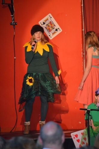 AliceAuffuehrung 1 2117.jpg